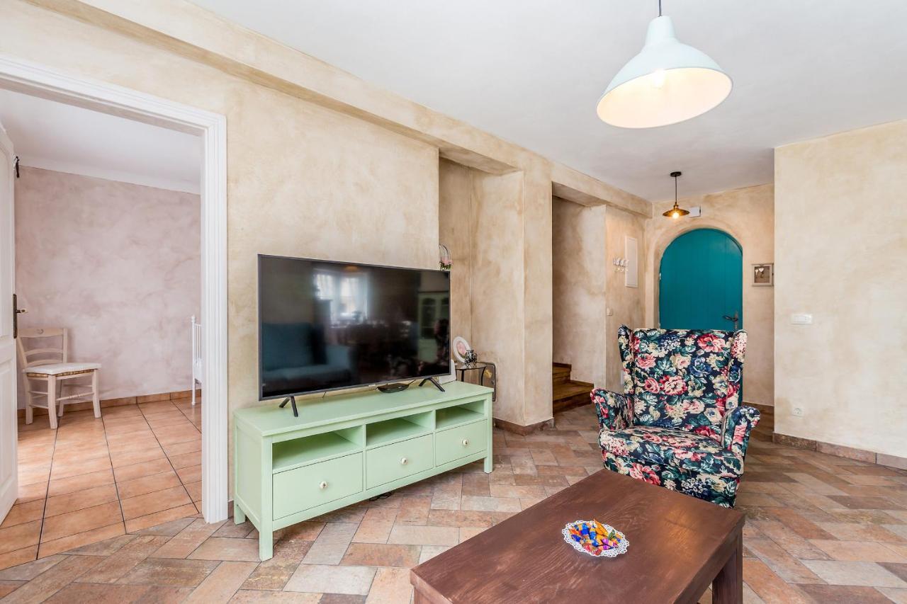 Holiday House Chiara Vrh (Krk) Exterior photo
